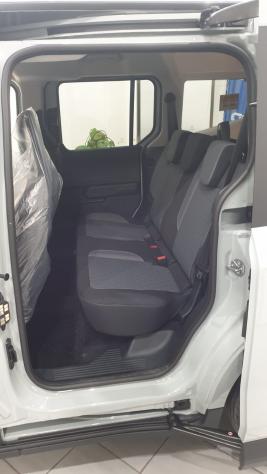 Ford Tourneo Courier Tourneo Courier Titanium 1.0 EcoBoost 125 cv manuale - Foto 10