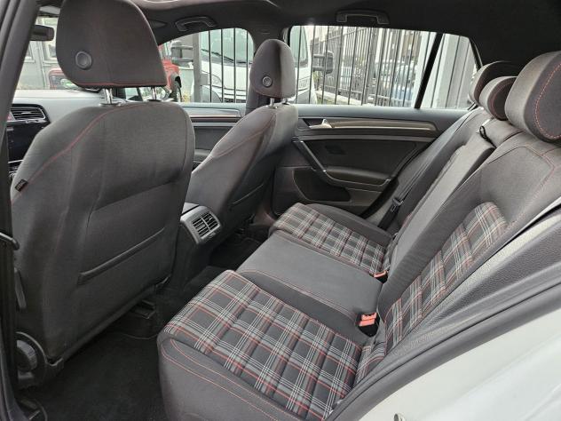 Volkswagen Golf GT 2.0 TSI GTI Performance BMT DSG - Foto 9