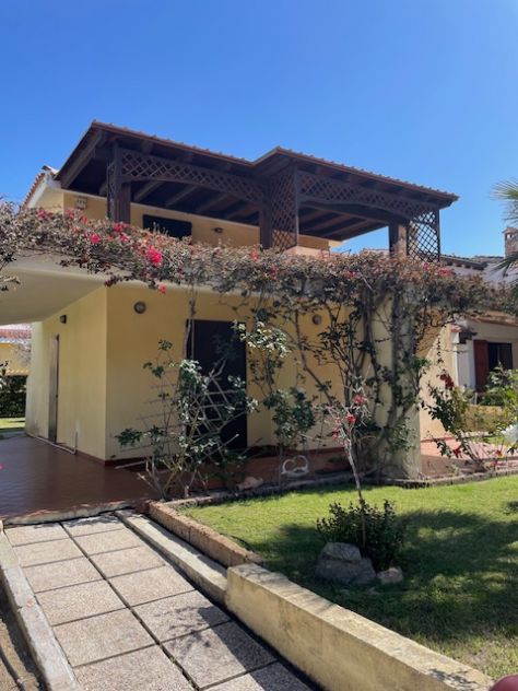 Villasimius Campulongu villa pressi spiaggia