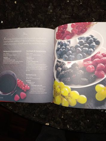 Libro Succhi ed estratti di frutta e verdura - Foto 3
