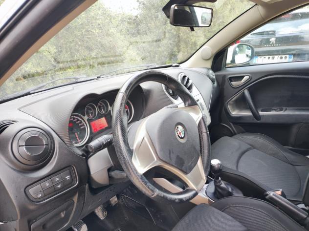 Alfa Romeo MiTo 1.3 JTDm-2 95 CV S&S Distinctive - Foto 10