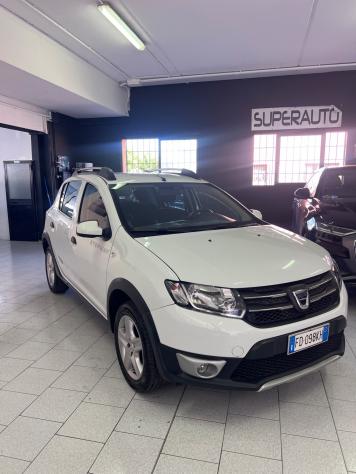 Dacia Sandero Stepway 1.5 dCi 8V 90CV Start&Stop - Foto 3
