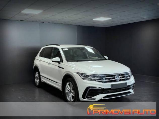 VOLKSWAGEN Tiguan 2.0 TDI 200 CV SCR DSG 4MOTION R-Line rif. 19117075 - Foto 4