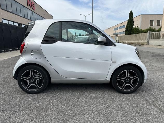 smart fortwo Smart Fortwo Coupé 0.9 Benz. 90cv Auto - Foto 7