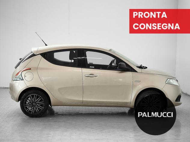 Lancia Ypsilon 1.2 69cv Gold - Foto 4