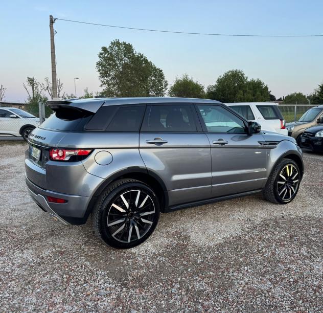 Land Rover Range Evoque 2.2 TD4 5p. Dynamic - Foto 4
