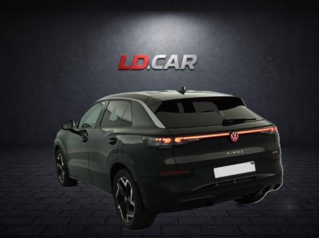 VOLKSWAGEN T-Roc 1.5 TSI DSG R Line rif. 23937132 - Foto 5