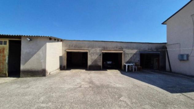 Immobile in asta di 151 m² con più di 5 locali in vendita a San Giovanni Lupatoto - Foto 4
