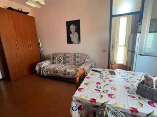 Affitto Appartamento da 30 mq in Via Modena