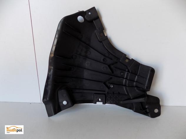 Mercedes W213 Cover, in basso a destra, Triangolo - 11242