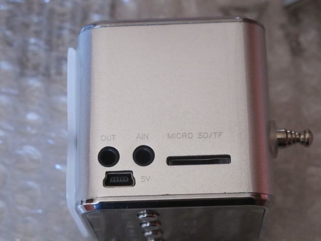 Mini altoparlante portatile lettore musicale digitale micro SD/TF card /radio - Foto 6