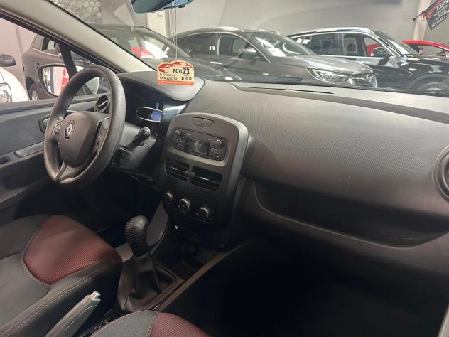Renault Clio 1.5 dCi 8V 75CV 5 porte Wave - Foto 8