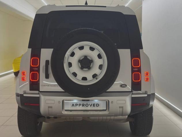Land Rover Defender (2019) LAND ROVER 110 3.0D I6 200 CV AWD Auto - Foto 7