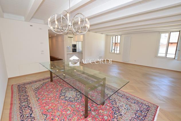 APPARTAMENTO di 4 vani e di 145 mq (CASTELFRANCO VENETO) rif. SW184 - Foto 2