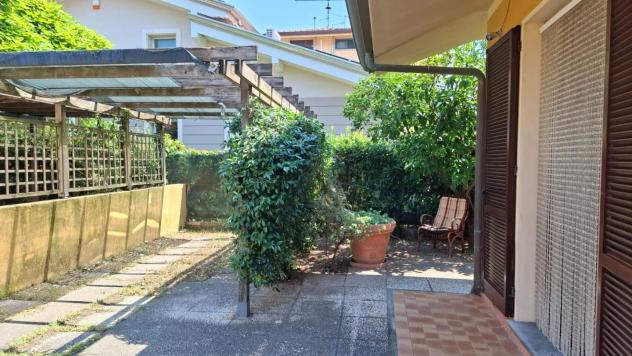 Villetta a schiera angolare in vendita a Viareggio 110 mq Rif: 1426717 - Foto 2