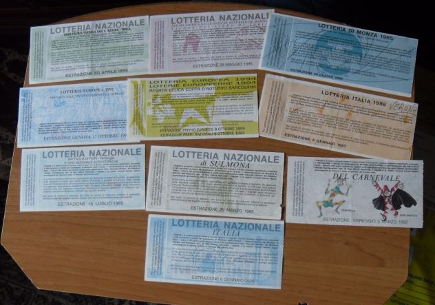 10 BIGLIETTI CON TAGLIANDO LOTTERIE NAZIONALI ITALIANE DAL 1985 AL 1995 - - Foto 4