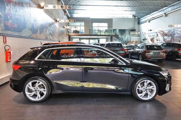 AUDI A3 30 TFSI Sportback S-Tronic Business Advanced rif. 23917697 - Foto 2