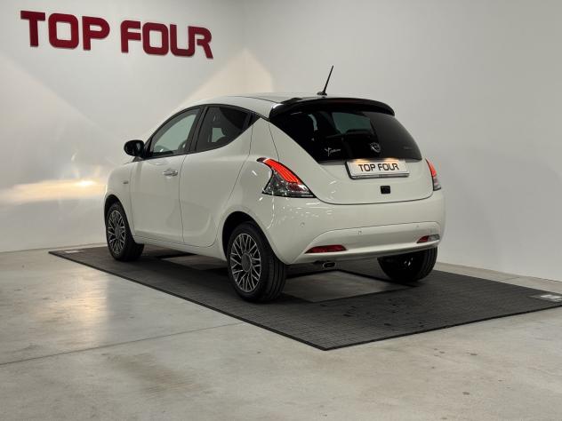Lancia Ypsilon Ypsilon 1.0 FireFly 5 porte S&S Hybrid Gold - Foto 3