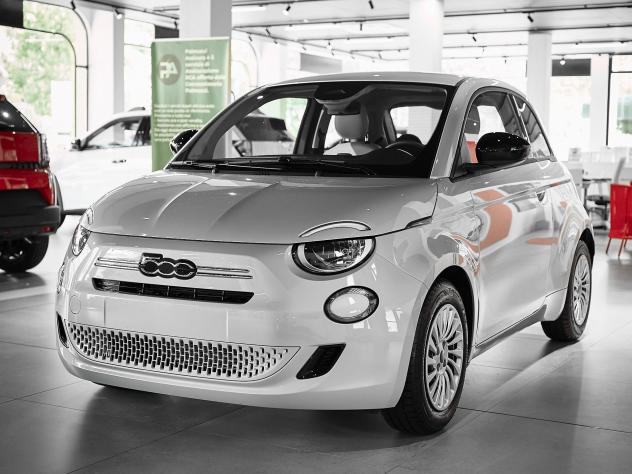 FIAT 500 500 Berlina Hybrid Pop