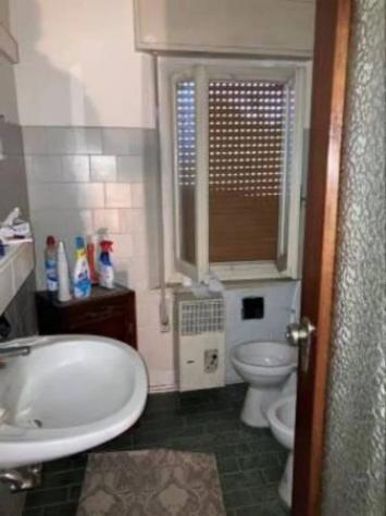 Immobile in asta di 336 m² con più di 5 locali in vendita a Ostiglia - Foto 5