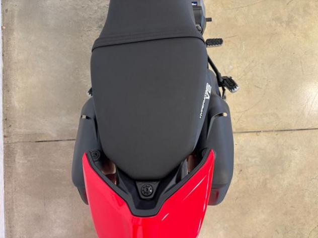 DUCATI Hypermotard HYPERMOTARD V2 DUCATI RED rif. 23829608 - Foto 8