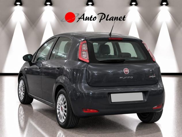 Fiat Punto 1.3 MJT II 75 CV 5 porte Street - Foto 2