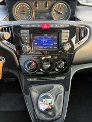 LANCIA Ypsilon 0.9 TwinAir 85 CV 5 porte S&S DFN Gold rif. 24153477 - Foto 9