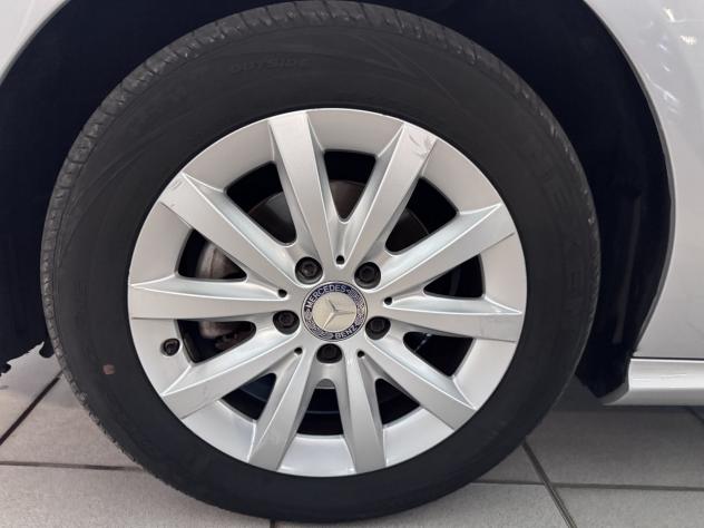 Mercedes-Benz Classe B B 180 d Automatic Sport - Foto 5