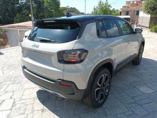 JEEP Avenger 1200 MHEV SUMMIT 110 CV AUTOM BICOLOR PACK WINTER rif. 24047394 - Foto 3