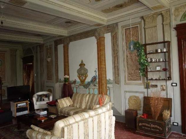 APPARTAMENTO di 5 vani e di 170 mq (CAMAIORE - Camaiore) rif. 998 - Foto 3