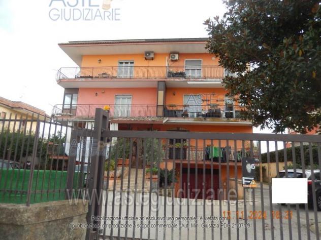 IMMOBILI-IMMOBILE RESIDENZIALE-Località Licola, Via Vicinale Masseria Vecchia, 131