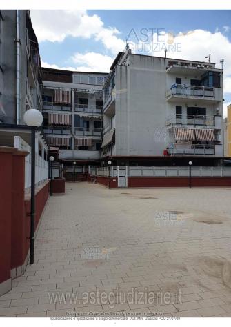 IMMOBILI-IMMOBILE RESIDENZIALE-Via Comunale della Luce, 25, 80144 Napoli NA, Italia - Foto 2