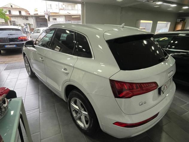 Audi Q5 2.0 TDI 190 CV quattro S tronic line plus - Foto 8