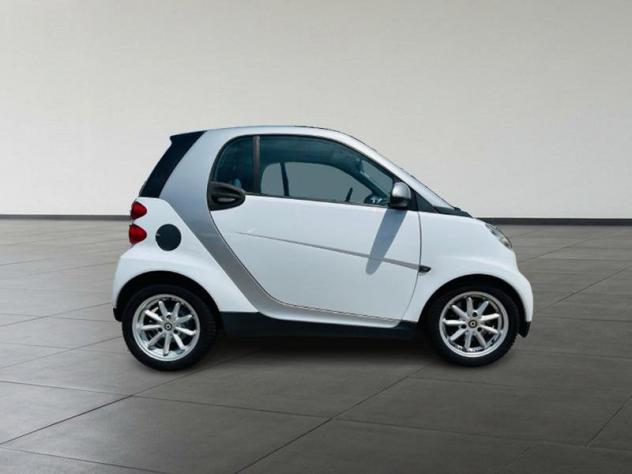 smart fortwo Fortwo 1.0 mhd Pure 61cv - Foto 6