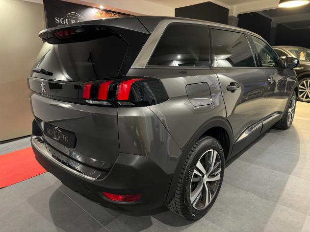 PEUGEOT 5008 1.5 BLUEHDI 130CV EAT8 7 POSTI ALLURE 2023 - Foto 10