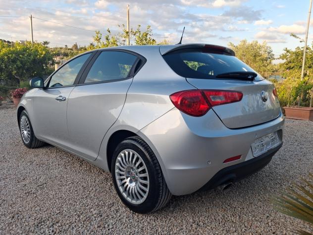 Alfa Romeo Giulietta 1.6 JTDm 120 CV anno2018 - Foto 7