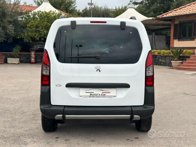 Peugeot Partner 1.6HDi Pianale ribassato Disabili - Foto 6