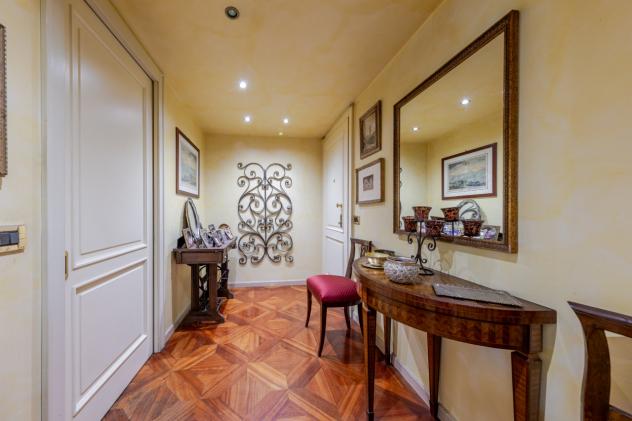 DEANGELI/ VERCELLI via SACCO SIGNORILE APPARTAMENTO DI 160m
In una delle zone più richieste e residenziali di Milano, a pochi passi da Via Marghera, C - Foto 6