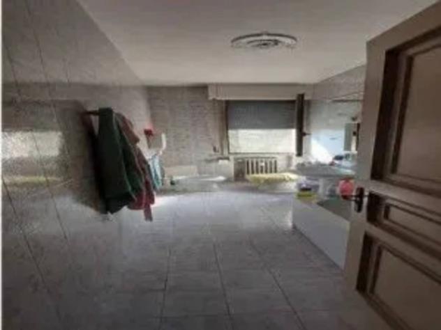 Immobile in asta di 221 m² con più di 5 locali e box auto in vendita a Rovigo - Foto 6