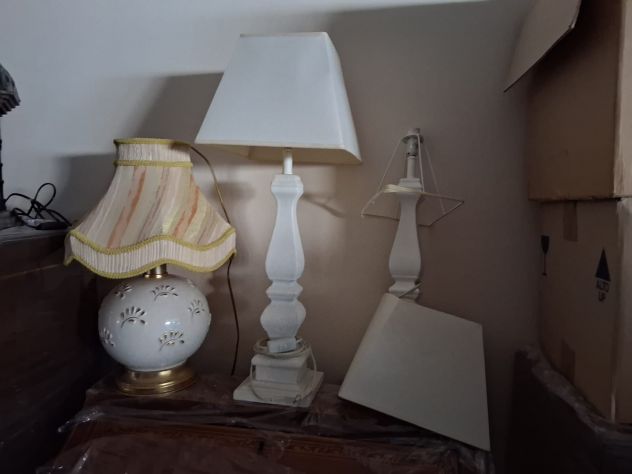 MOBILI IN STILE, DIVANO, POLTRONE E OGGETTI D'ARREDO