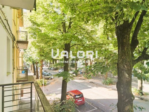 INCANTEVOLE TERRA-CIELO RISTRUTTURATA CON CORTE PRIVATA E GARAGE - Foto 13