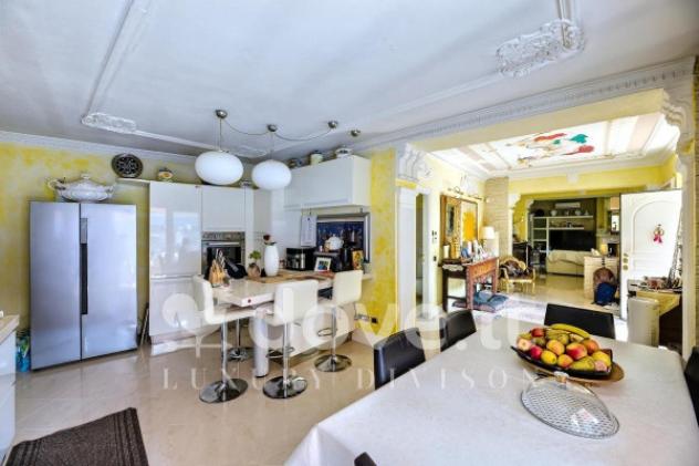 Villa di 286 m² con più di 5 locali e posto auto in vendita a Varese - Foto 6