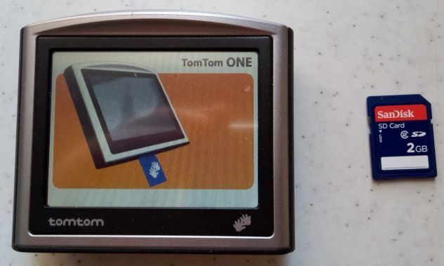 Navigatore Tom Tom ONE funzionante con scheda mappa Italia 2 GB