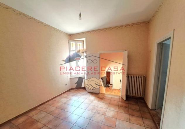 Orvieto centro - Appartamento di ampia metratura al secondo piano in vendita sulla rupe di Orvieto. - Foto 10