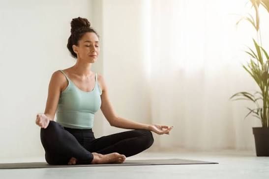Cercasi Istruttori/istruttrici di Yoga o altre discipline meditative