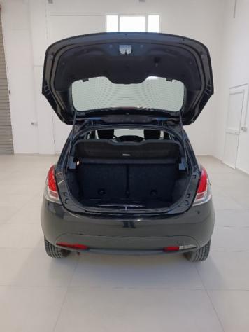 LANCIA Ypsilon 1.0 FireFly 5 porte S&S Hybrid Gold i.e rif. 23487973 - Foto 9