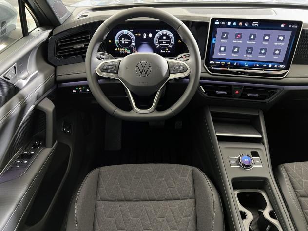 Volkswagen Tiguan Tiguan 1.5 etsi Edition Plus 130cv dsg - Foto 8
