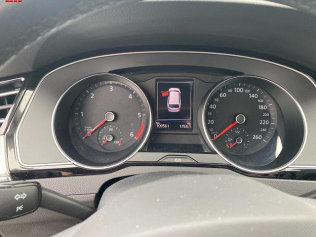 VOLKSWAGEN Passat Variant 2.0 TDI SCR EVO DSG Business x commercianti rif. 24077782 - Foto 8