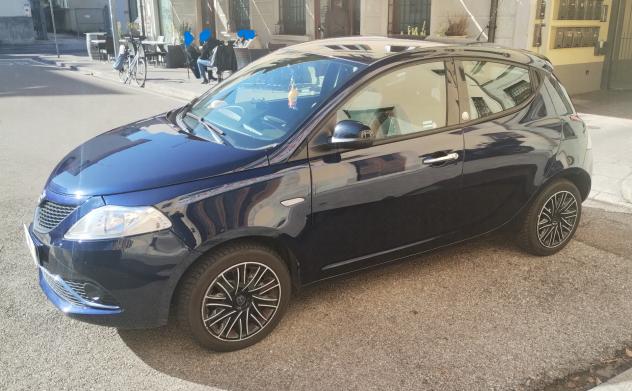Lancia Ypsilon 1.2 69 CV 5 porte GPL Ecochic Gold - Foto 6