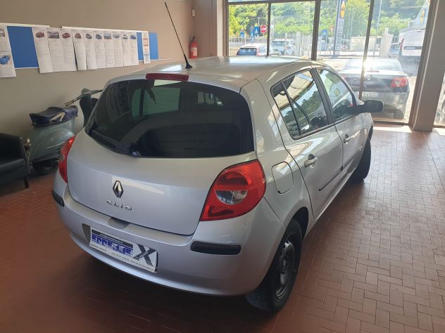 RENAULT CLIO 1.2 RIP CURL - Foto 4